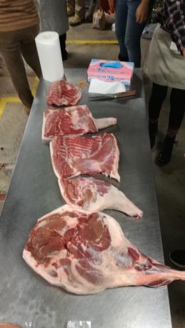 猪肉半頭買い！